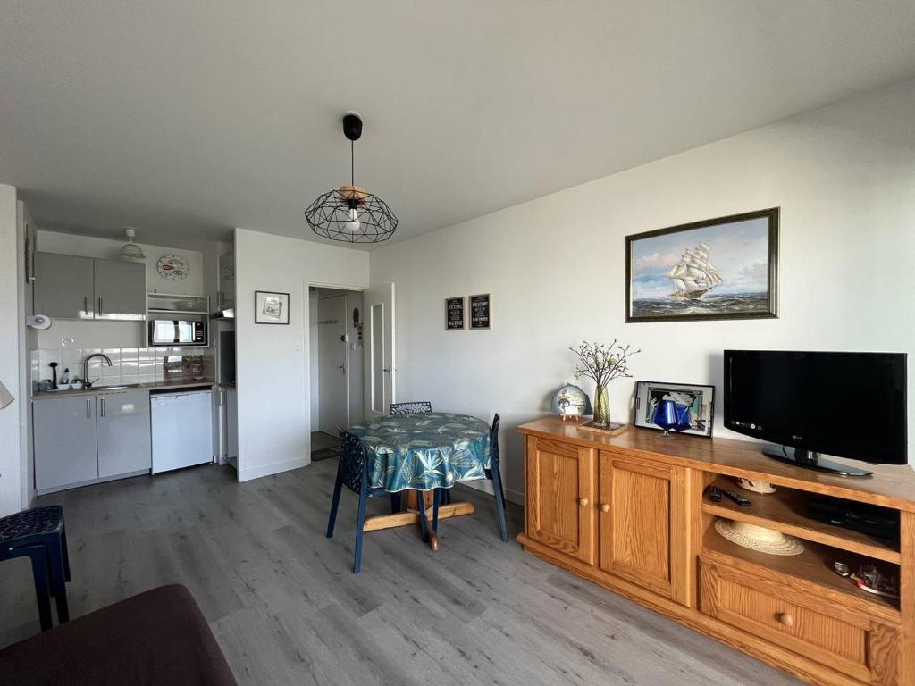 Appartement Saint-Hilaire-de-Riez, 2 pièces, 5 personnes - FR-1-324A-20 photo 2