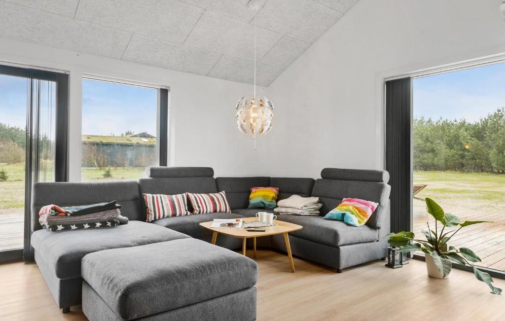 Gorgeous Home In Saltum With Sauna photo 1