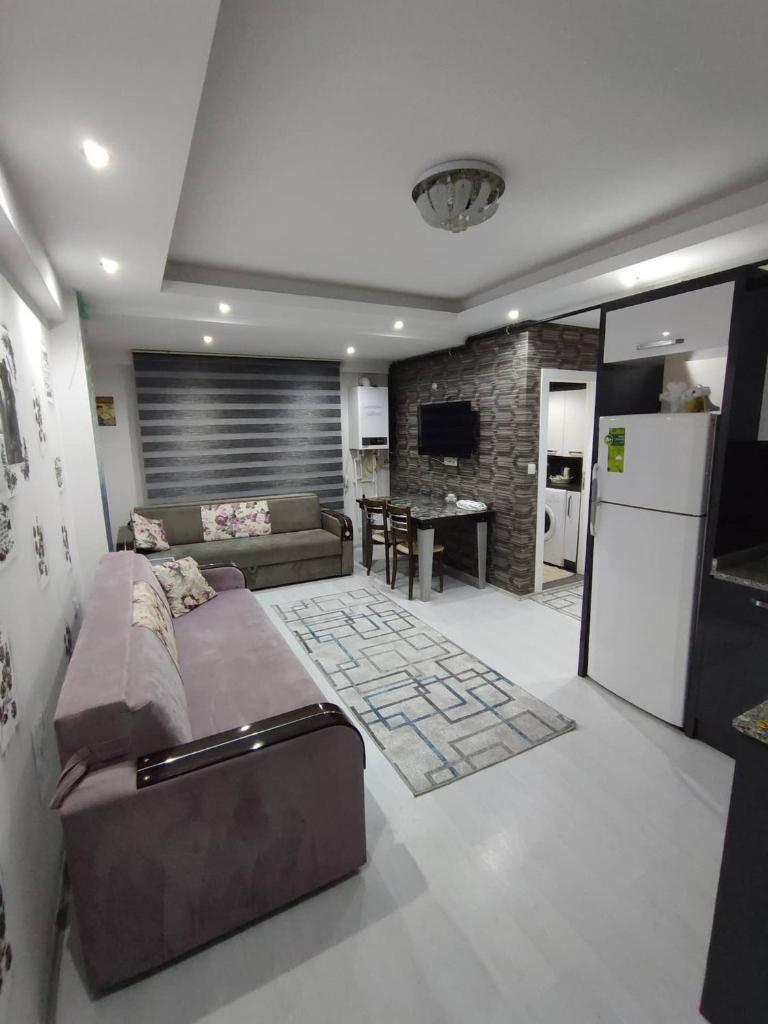City Center Modern Studio photo 4