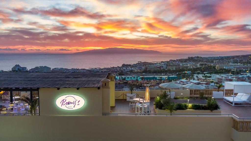 Ramada Residences by Wyndham Costa Adeje photo 4
