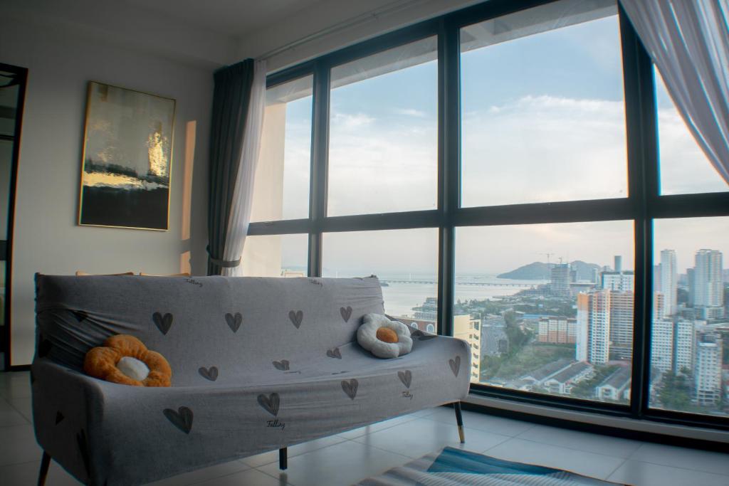 New Minimalist Seaview 3BR near Georgetown with Netflix photo 1