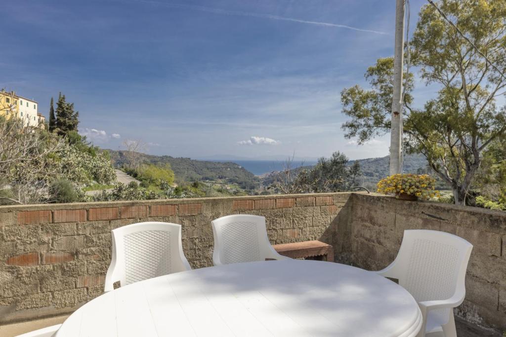 Casa Manes - Goelba