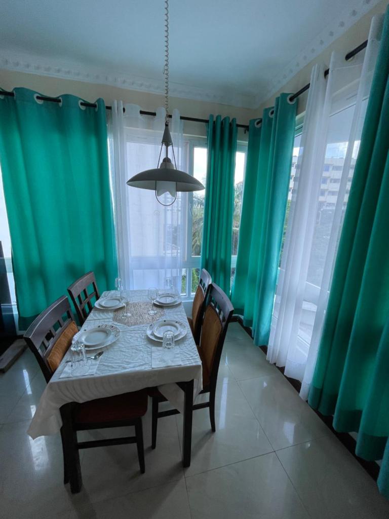 Coastal Comfort 2Bedroom Apartment photo 2