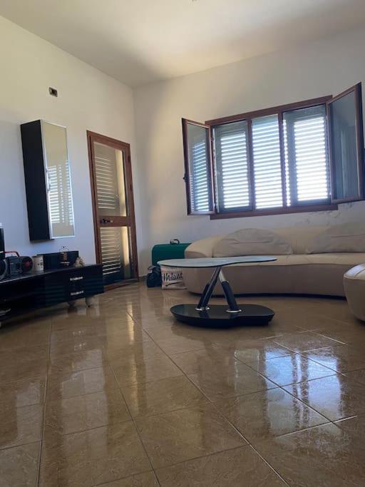 Villa a tre piani. photo 3
