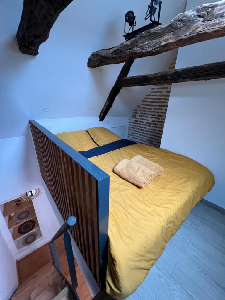 Maisonnette dans vieux village photo 2