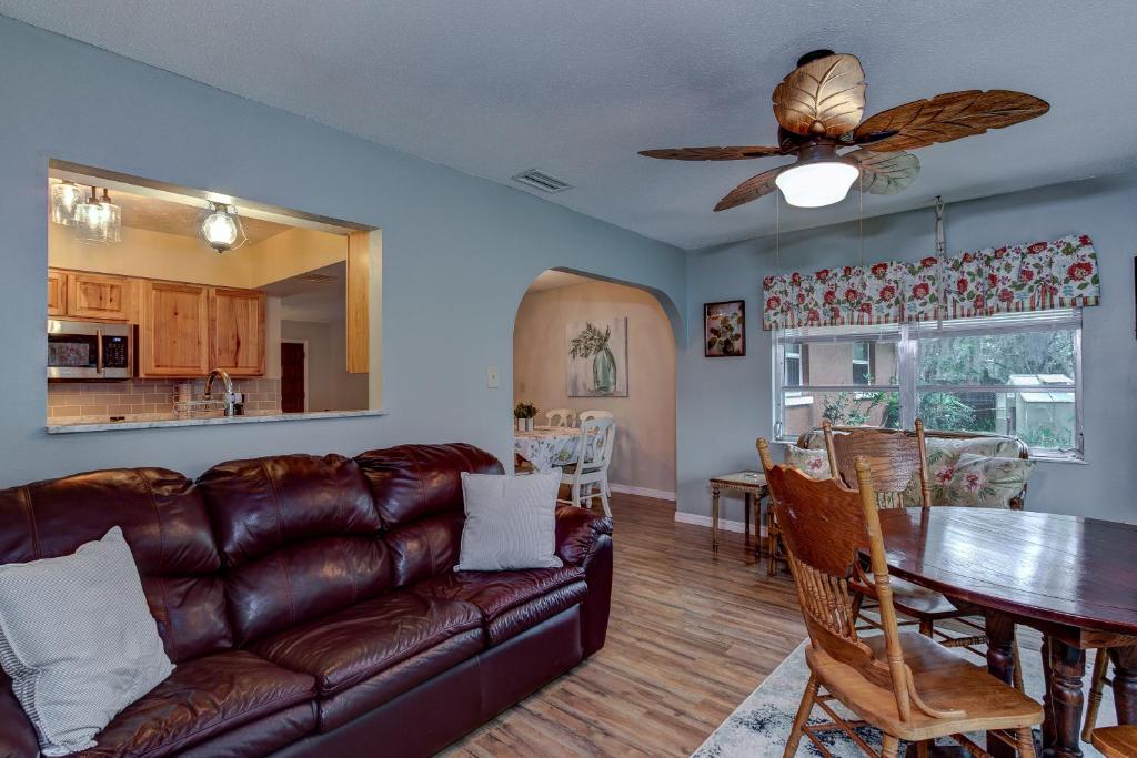 The Water Lily Lodge photo 3