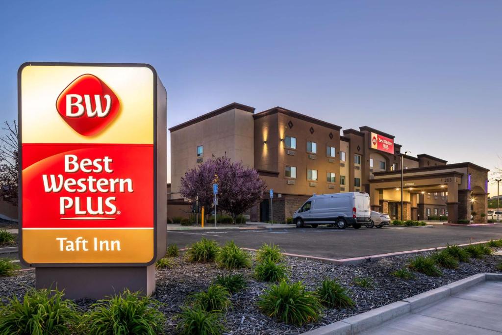 Best Western Plus Taft Inn image