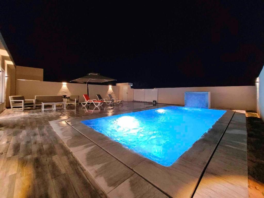 Villa neuve avec piscine privée, palge a proximité photo 1