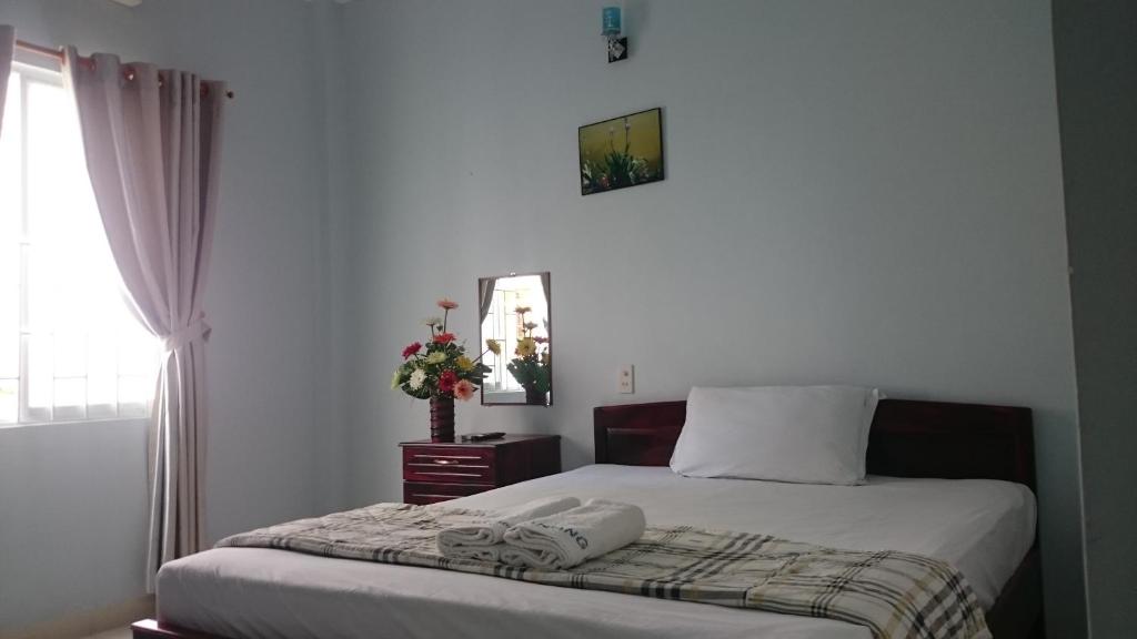Двухместный (Двухместный номер с 1 кроватью), Quang Nhat Hotel