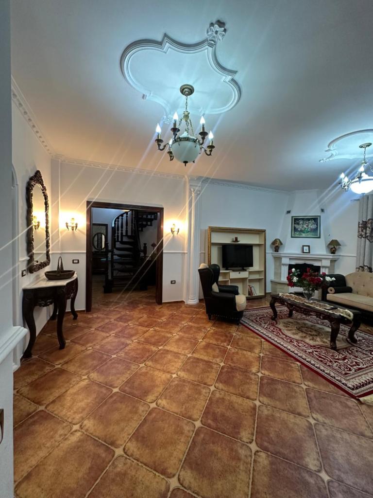 Rus Apartment