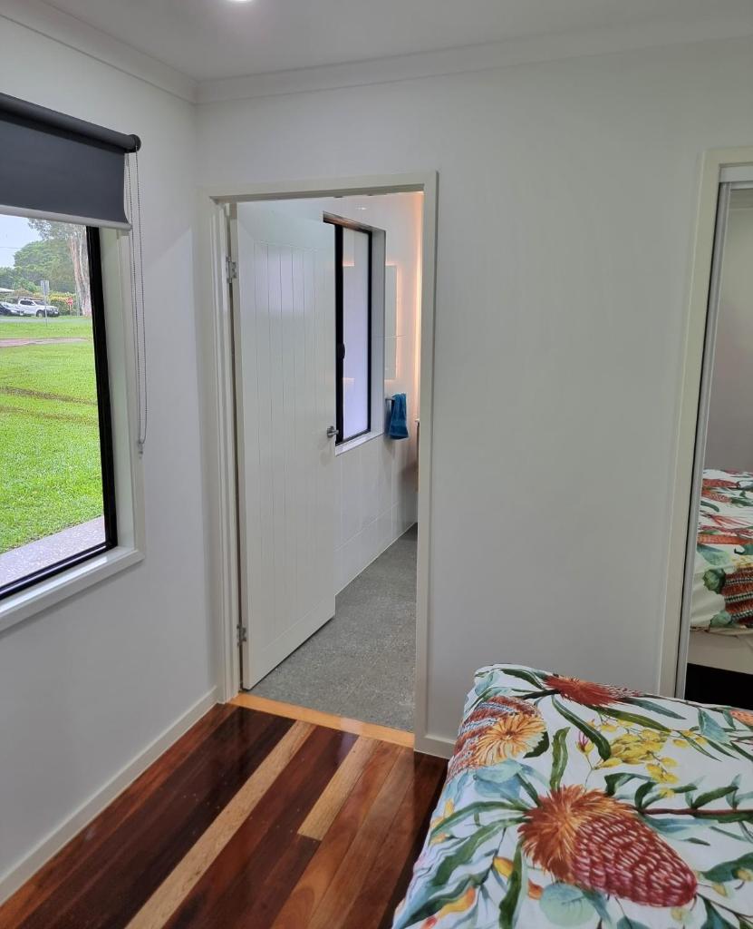 Yungaburra Whitehouse photo 2