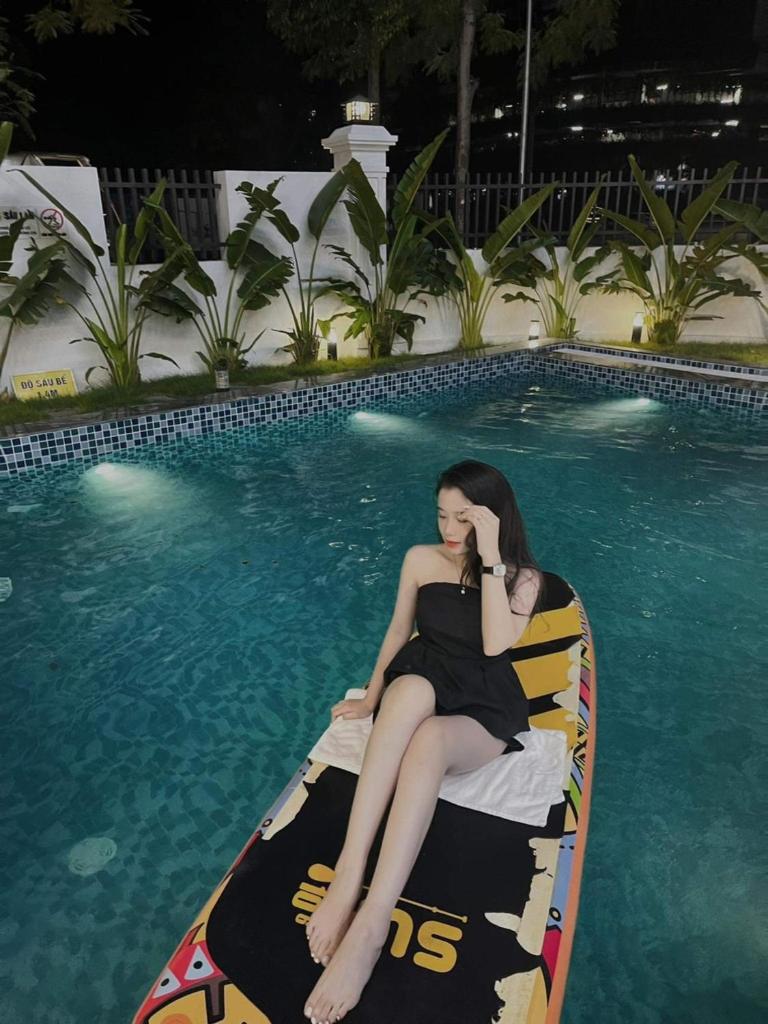 Căn Villa 9 Ngủ Vip Trung tâm Bãi Cháy