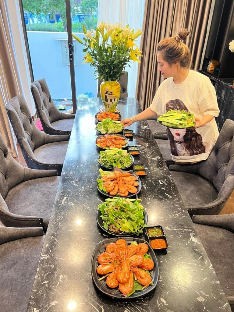 Căn Villa 9 Ngủ Vip Trung tâm Bãi Cháy