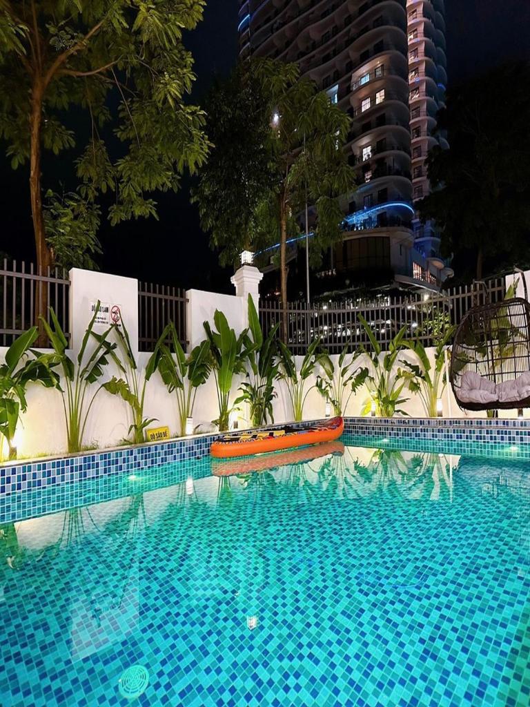 Căn Villa 9 Ngủ Vip Trung tâm Bãi Cháy