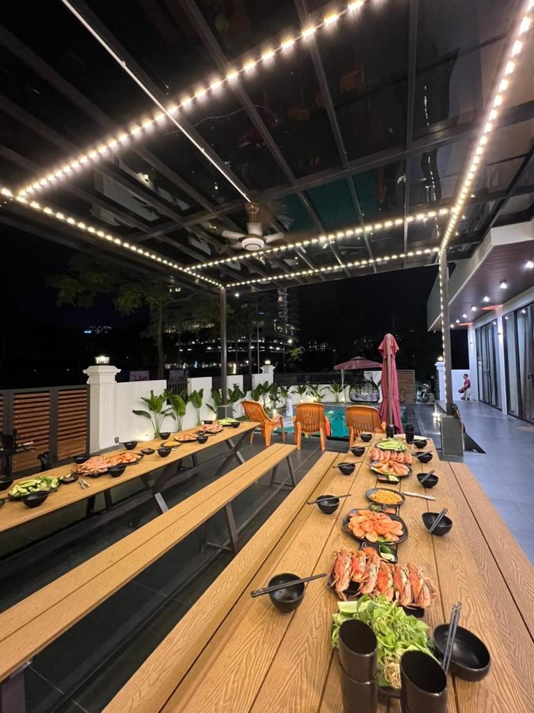 Căn Villa 9 Ngủ Vip Trung tâm Bãi Cháy