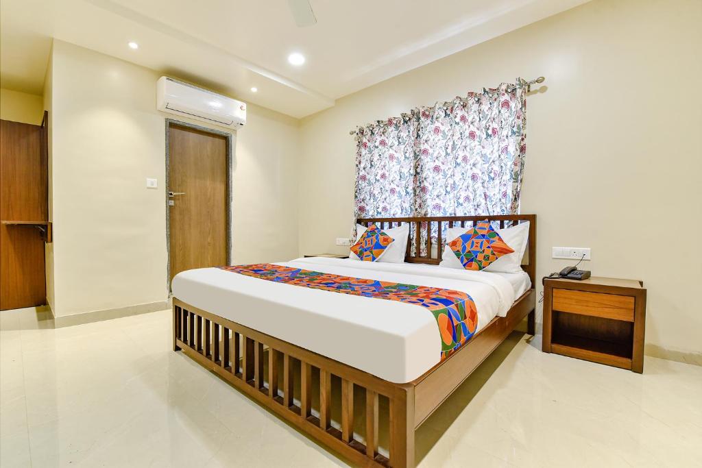 FabExpress Bungalow 14 photo 2