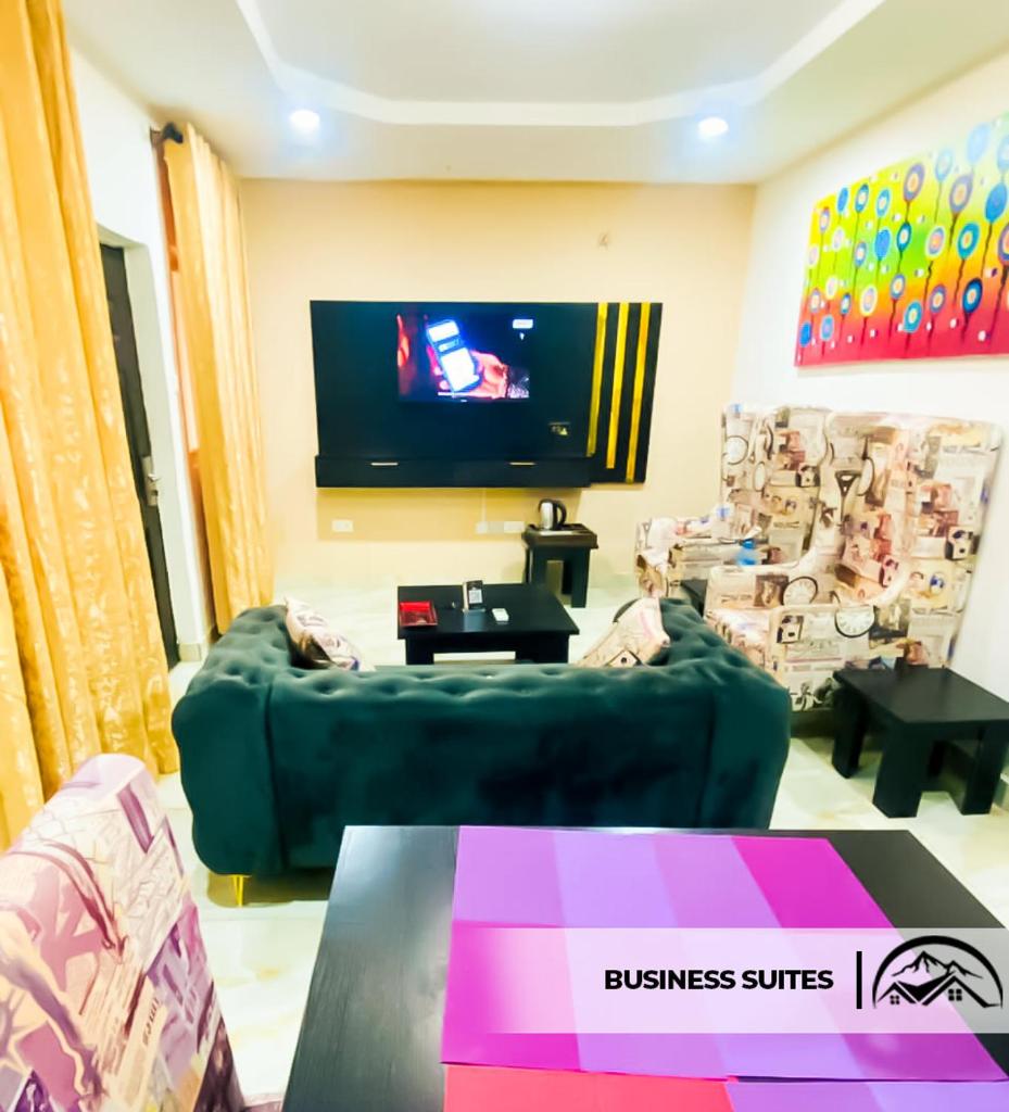 LA GRANITA HOTEL AND SUITES photo 1