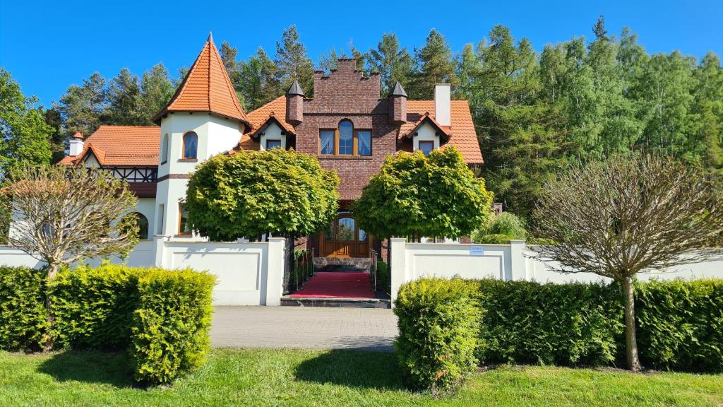 Kryształowy Dworek