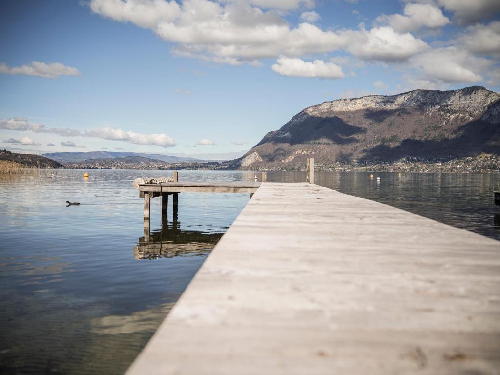 Venez Chez Vous Les Pieds dans l'Eau photo 1