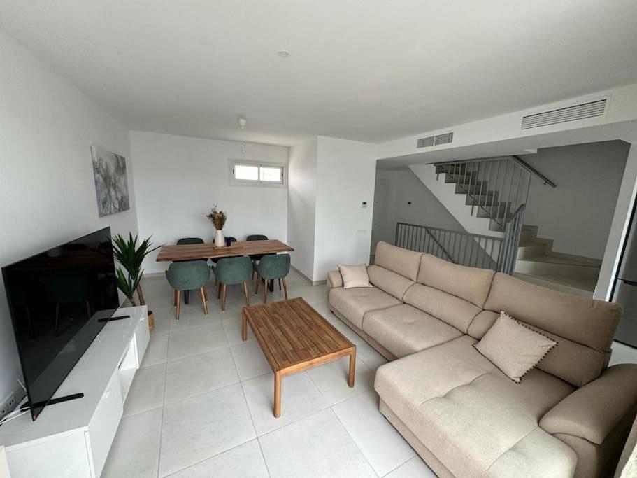 Duplex penthouse close to the beach photo 3