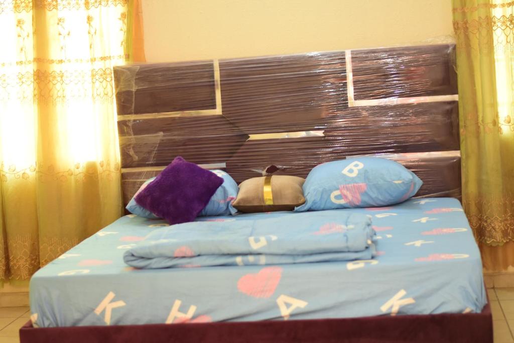 ROYAL SUITES AND APARTMENTS photo 3