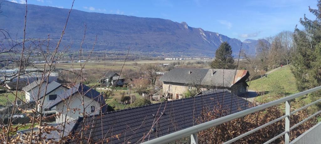 Pretty new and comfortable house between towns and lakes photo 1