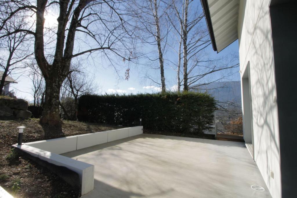 Pretty new and comfortable house between towns and lakes photo 4
