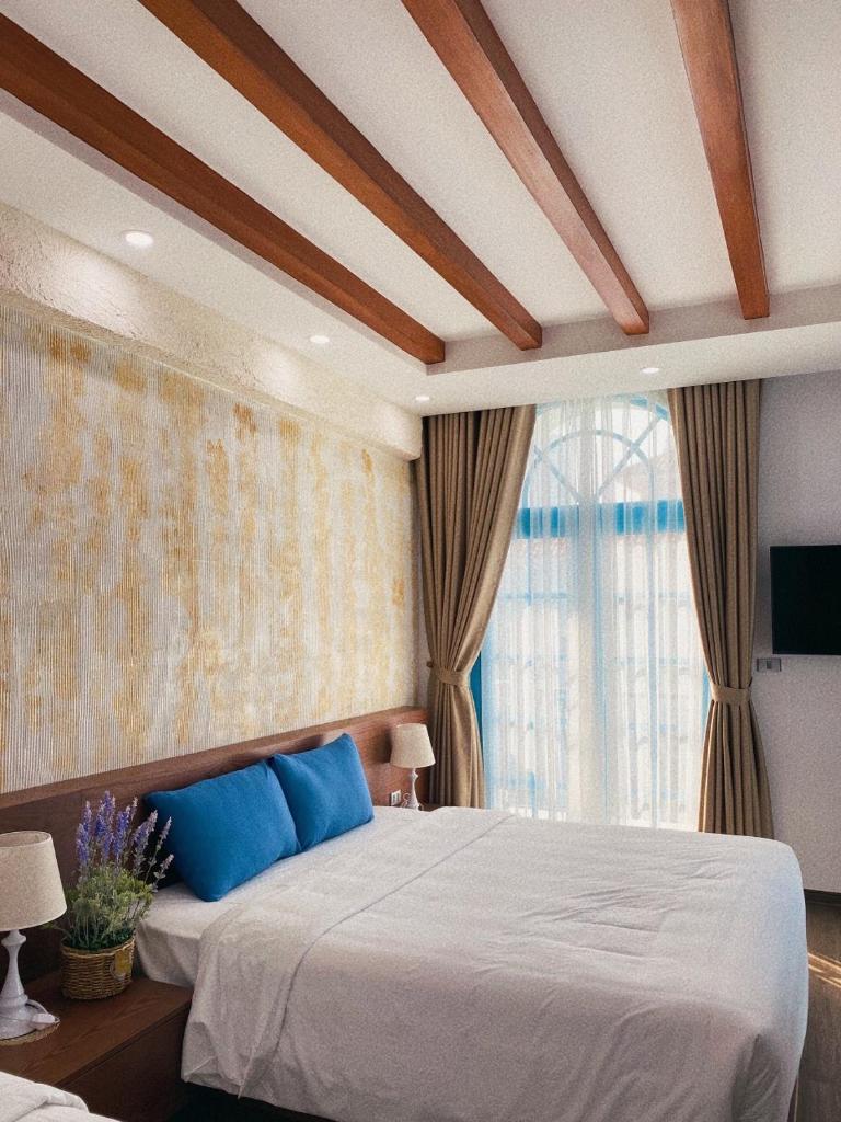 VIlla 4 Ngủ - Trung tâm Bãi Cháy