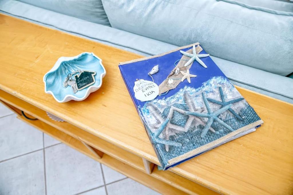 Evita's ikia seaside luxury house photo 4