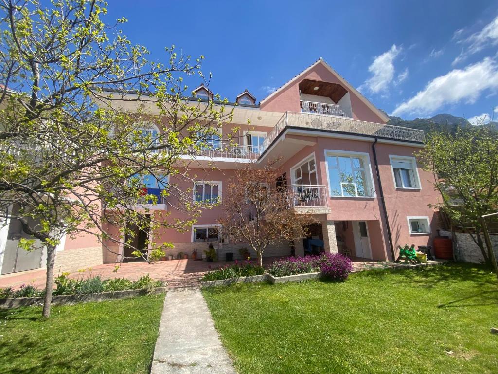 Villa Duka photo 2