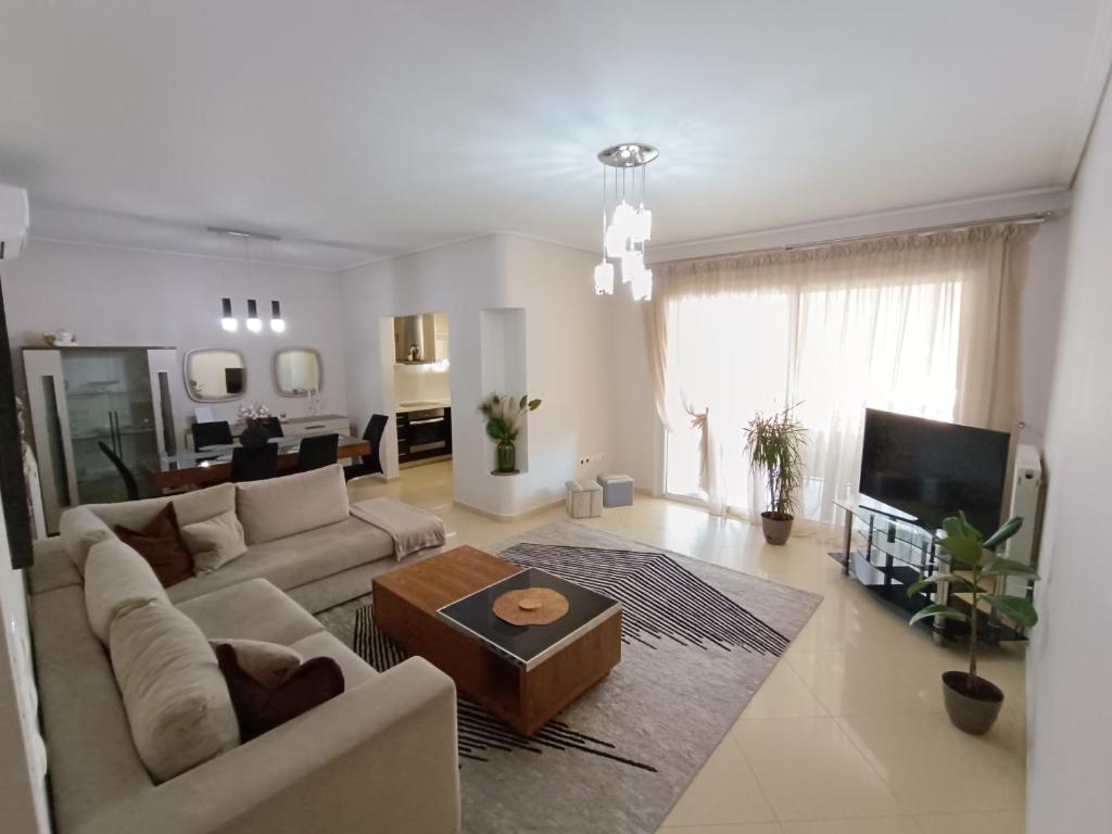 NEW elegant roof apartment photo 3