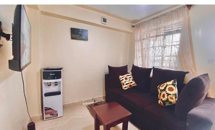 Zuri Furnished Apartment photo 4