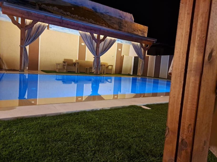 Villa piscine 4 chambres photo 4