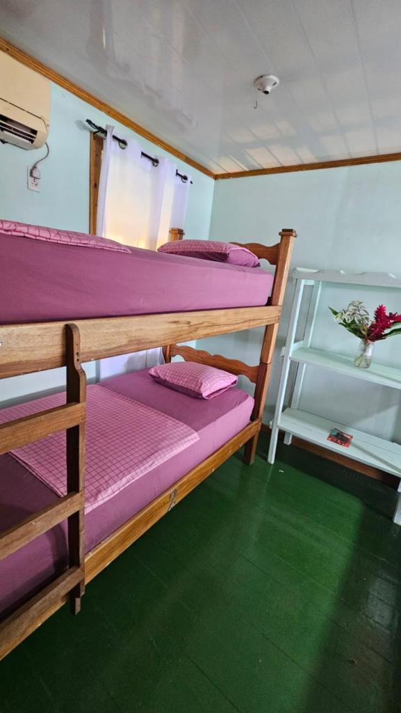 Bastimentos Hill Guest House photo 3
