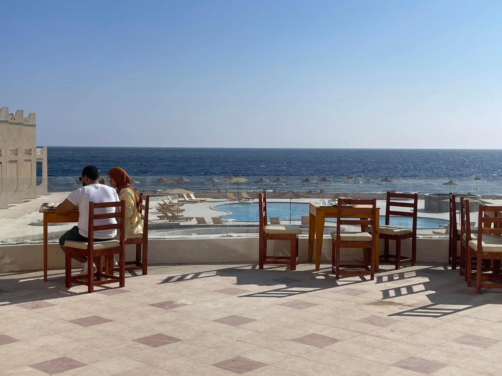 Zain Dive Inn photo 3