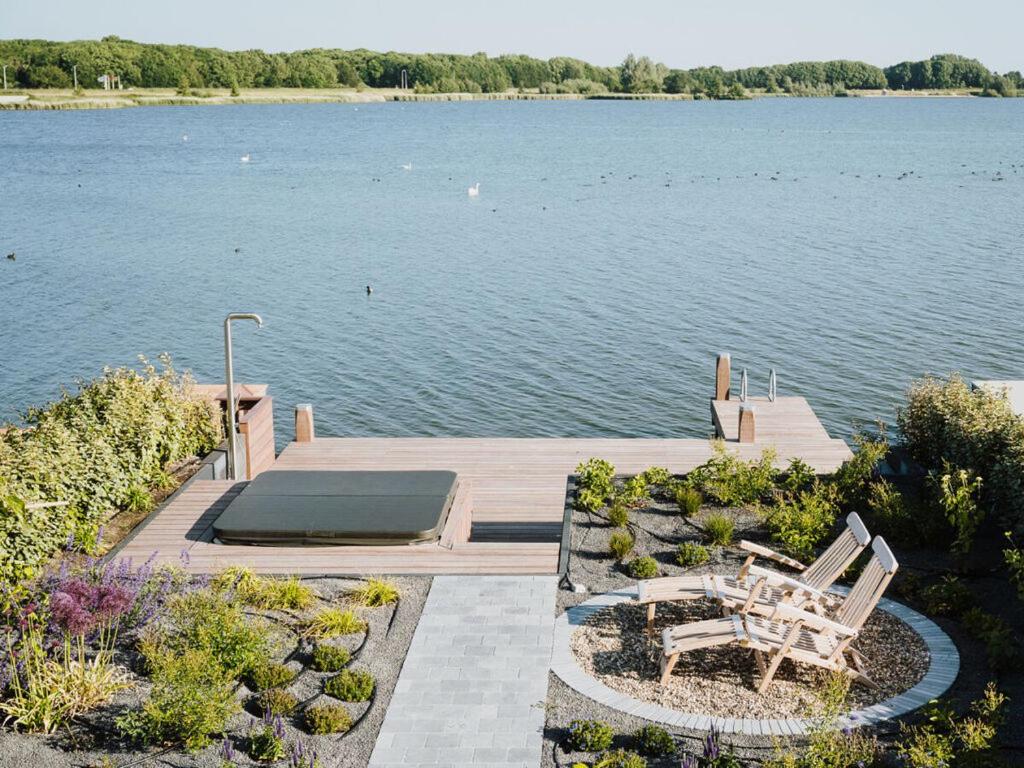Oceanhouse Modern Retreat photo 1