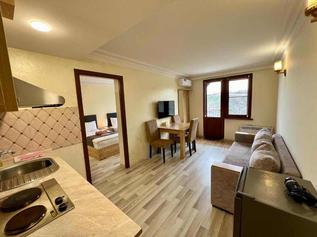 The Hill Guest House photo 1