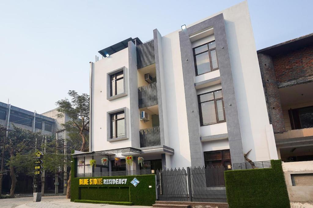 Blue Stone Residency photo 1
