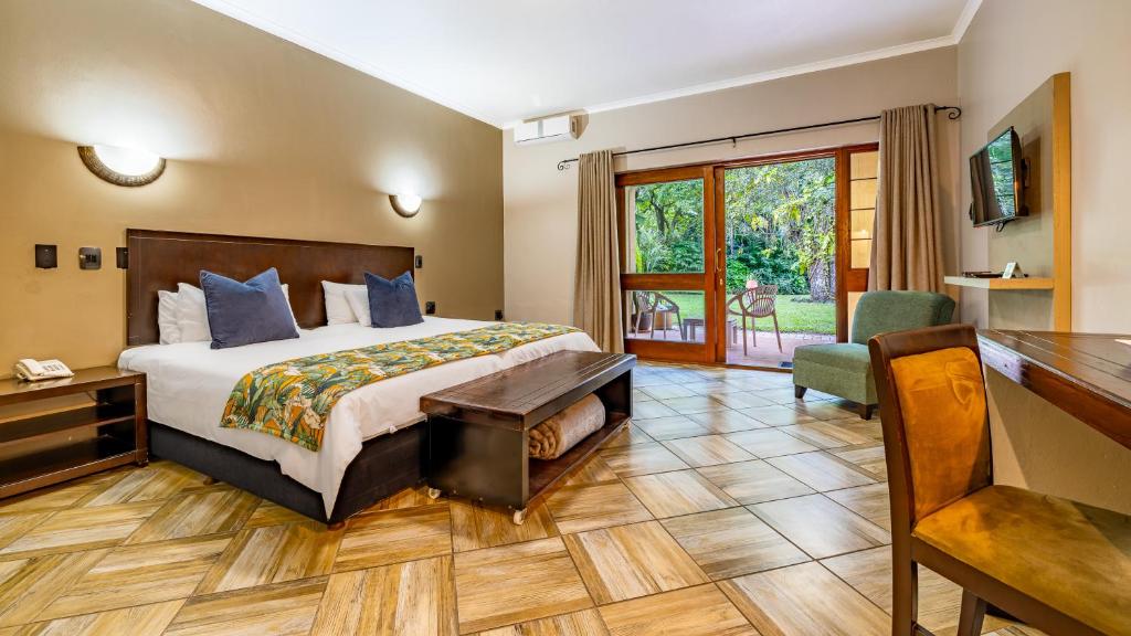 Hotel Numbi & Garden Suites photo 2