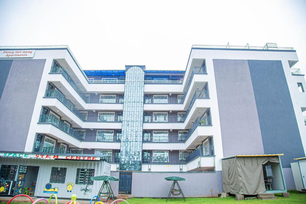 The Furnished Homes KE, Lake View & GYM photo 1