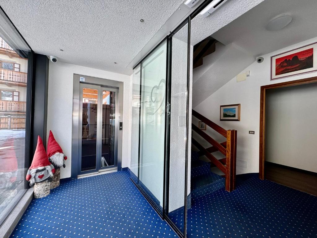 Cesa Planber Apartments Mountain View SKI-IN SKI-OUT - Tap to explore photos