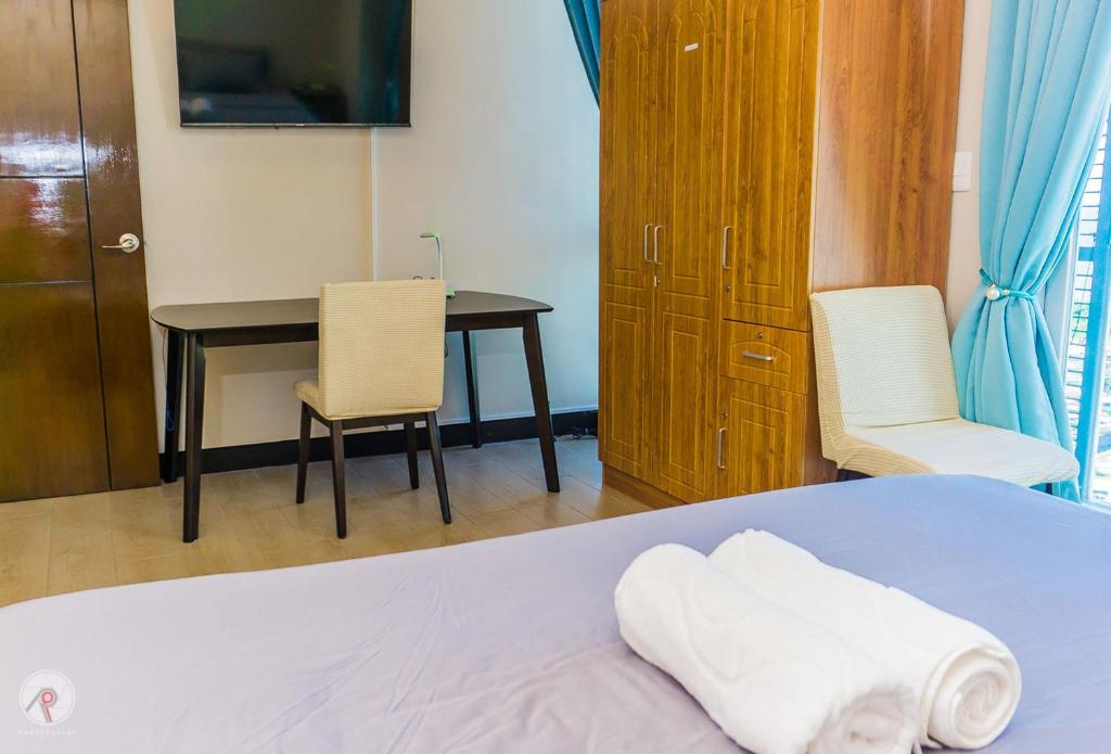 Beach Condominium at Mactan Newtown photo 2