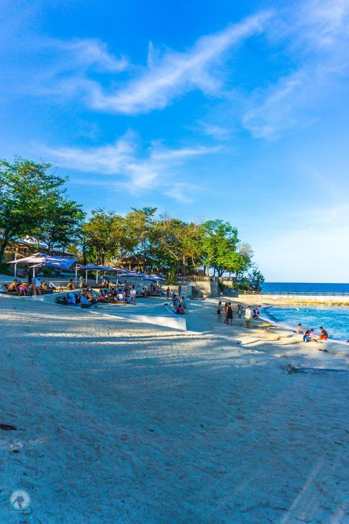 Beach Condominium at Mactan Newtown photo 4