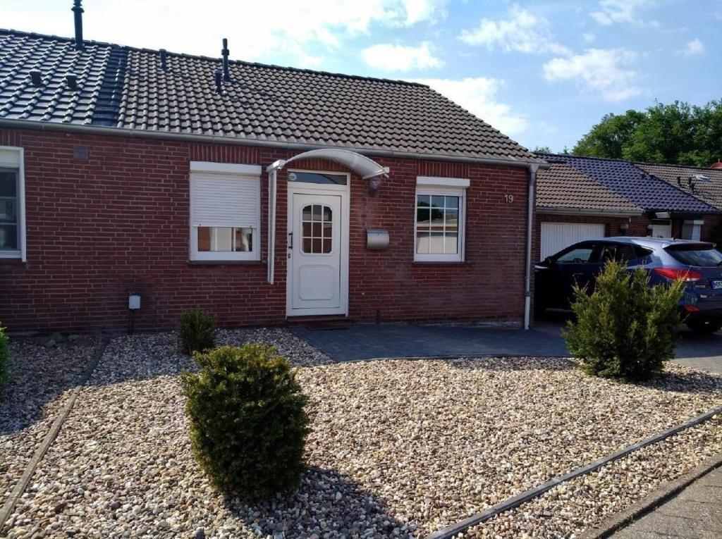 Ferienhaus in Blandorf-Wichte mit Sonniger Terrasse und Nah am Strand