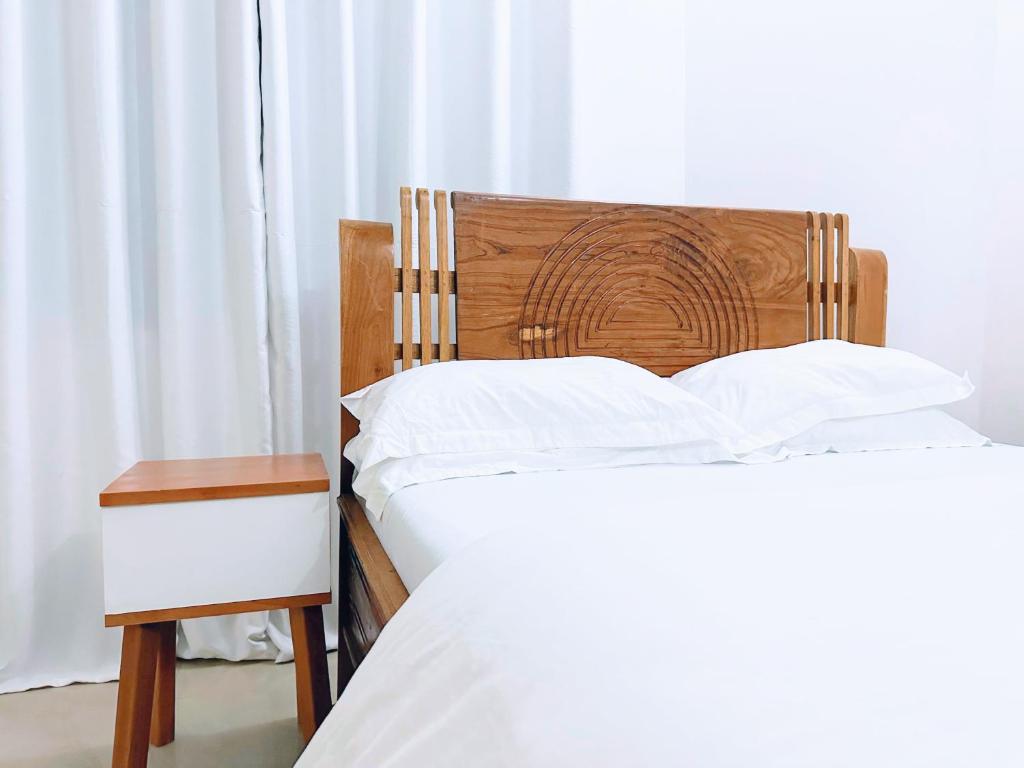 Wakanda Elegant Apartment with Wi-Fi by Monalisa
