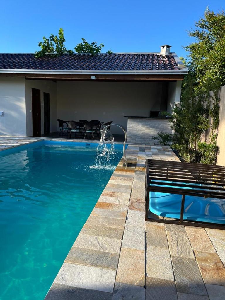 Com piscina. Casa para família. photo 1