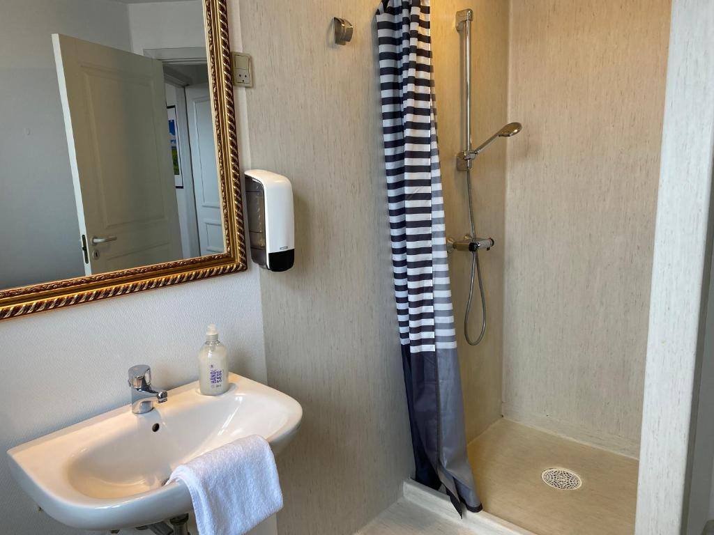 Marsk Hotel Apartments photo 4
