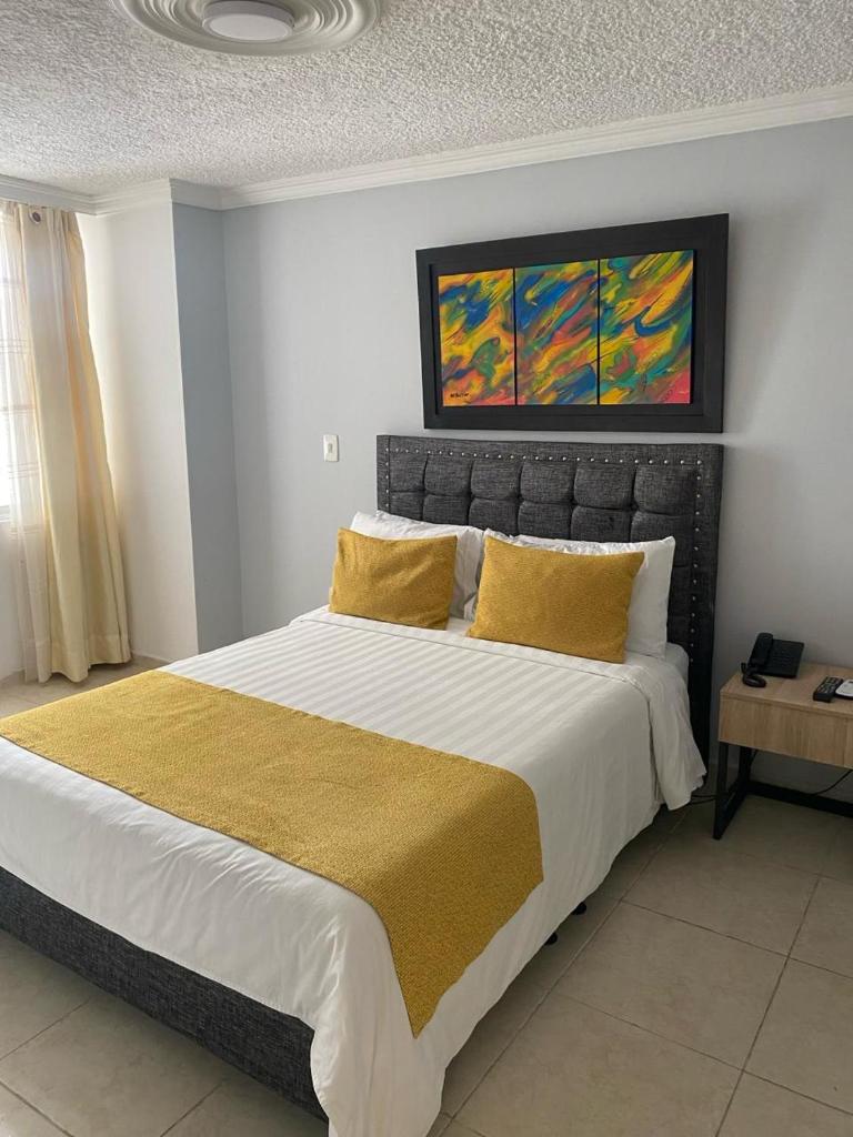 HOTEL PLAZUELA REAL photo 1