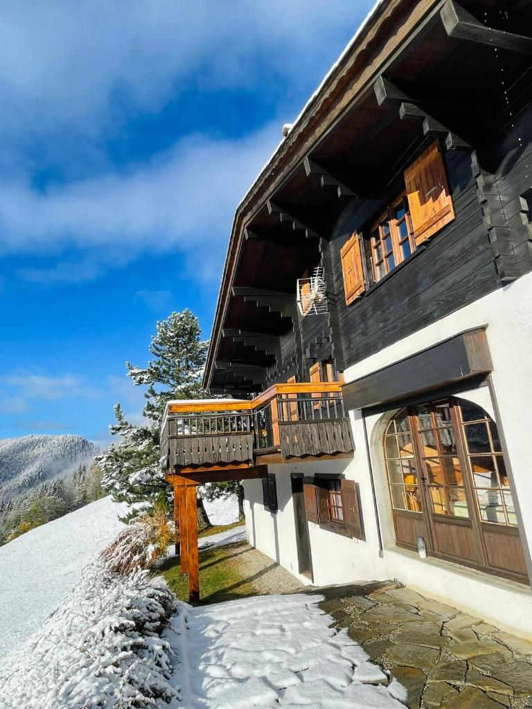 Très beau chalet familial - Vue superbe ! Plein sud photo 3