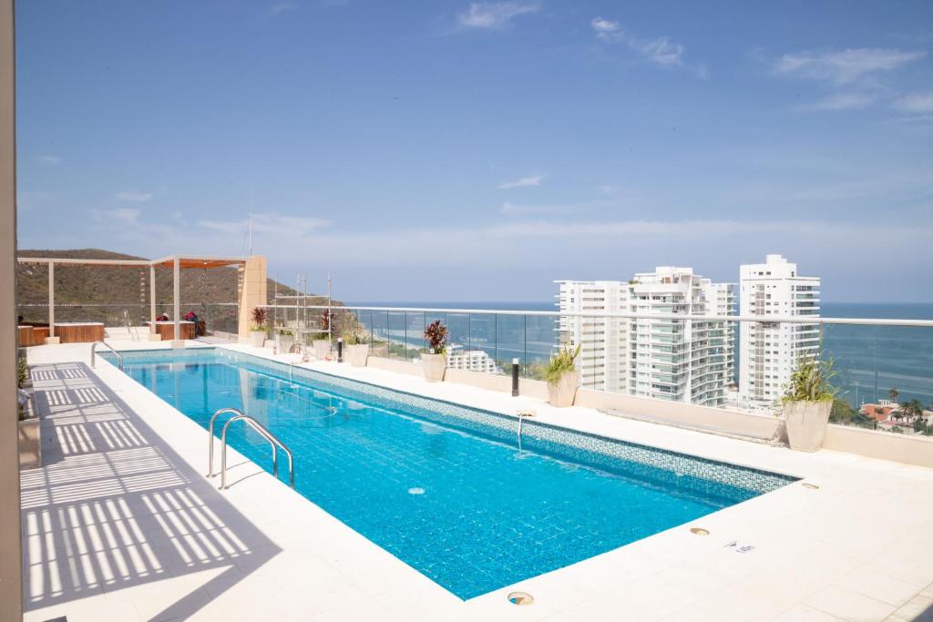 Beachside Bliss: Salguero Suites photo 1